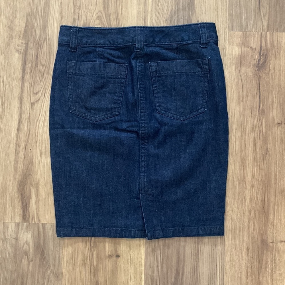 Ann Taylor Blue Jean Skirt, Size 00P - Picture 2 of 7